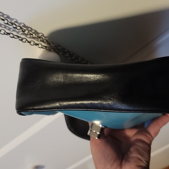 Brighton My Flat in London Purse - Picture 10 of 11